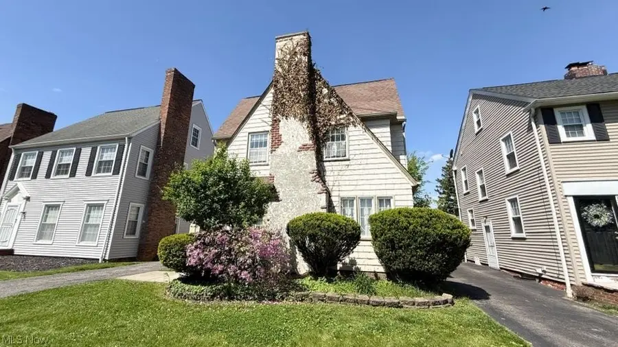 3574 Daleford Road, Shaker Heights, OH 44120 - #2
