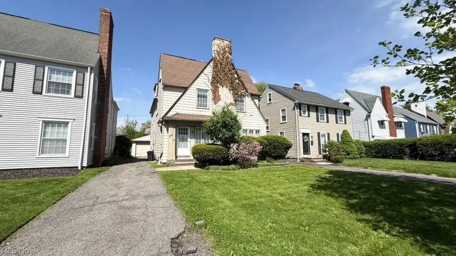 3574 Daleford Road, Shaker Heights, OH 44120 - #3