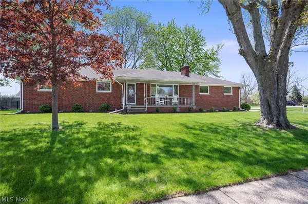 4561 Newbury Drive, Vermilion, OH 44089