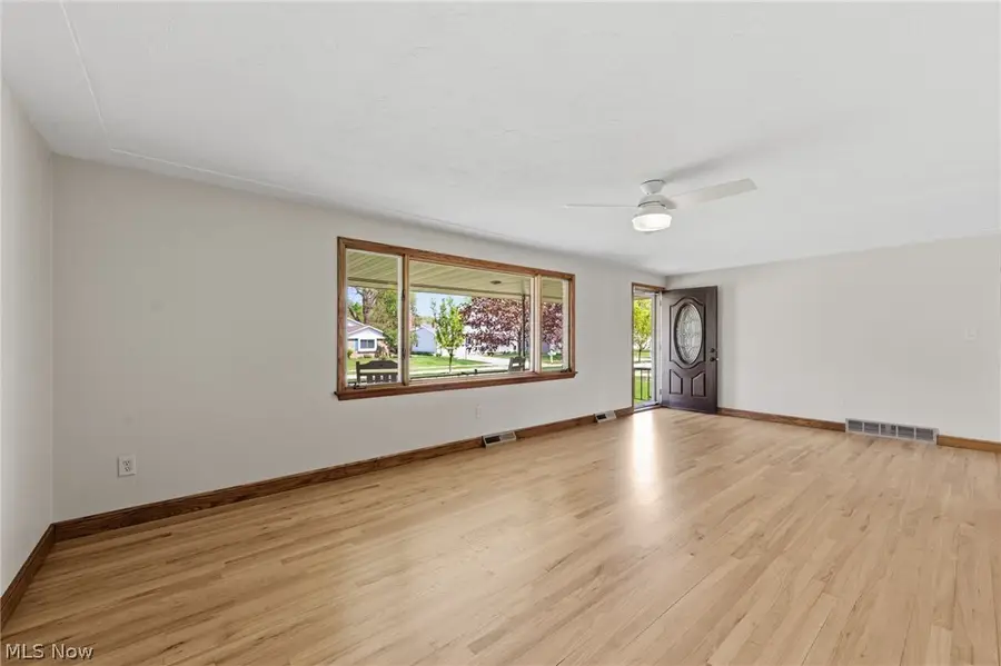 4561 Newbury Drive, Vermilion, OH 44089 - #3
