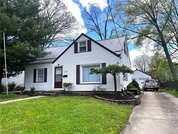 1798 Maplewood, Warren, OH 44483
