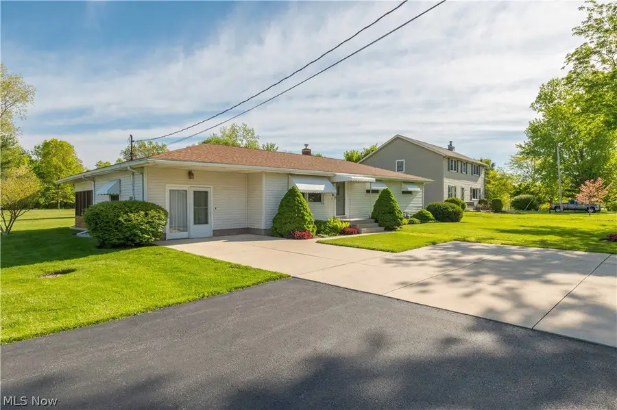 4499 Colorado Avenue, Sheffield, OH 44054 - #2