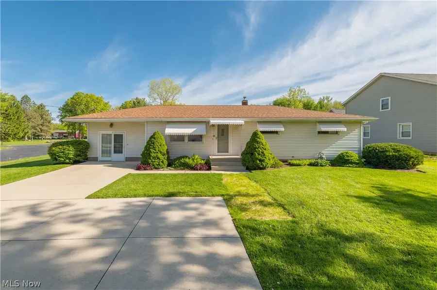 4499 Colorado Avenue, Sheffield, OH 44054 - #3