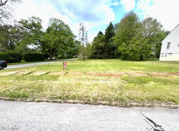 386 & 387 Dearborn, Girard, OH 44420