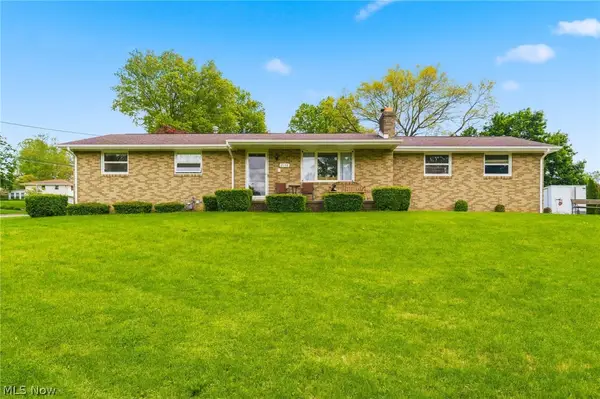 2148 Clearview Ne Street, Massillon, OH 44646