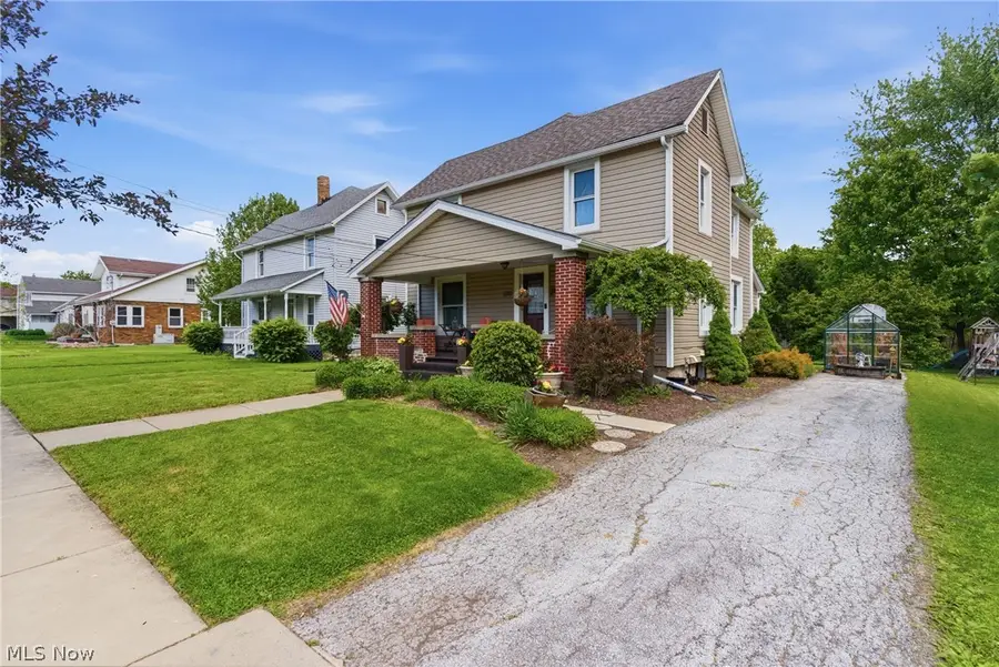 225 Woodward Street, Bellevue, OH 44811 - #2