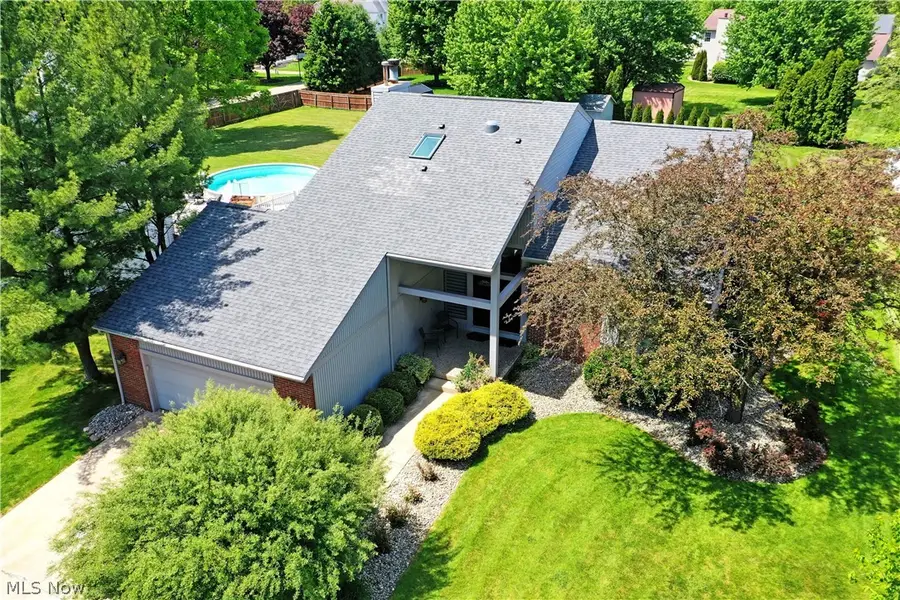 2031 Quail, Cortland, OH 44410 - #3