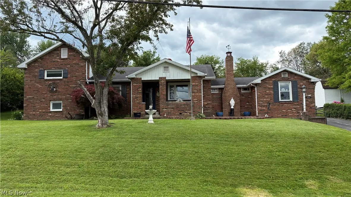 1213 Oakwood Street, East Liverpool, OH 43920 - #1