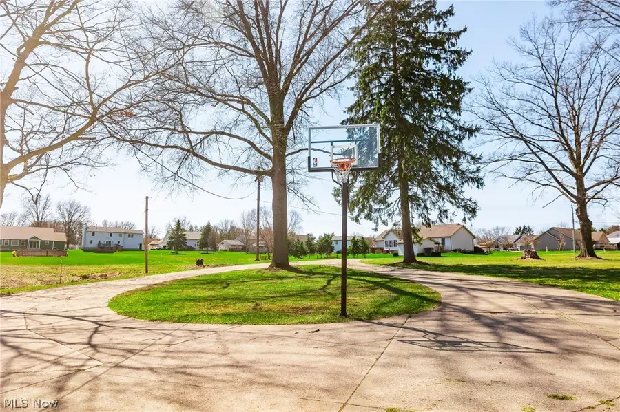 327 Briarhill Drive, Rittman, OH 44270 - #3