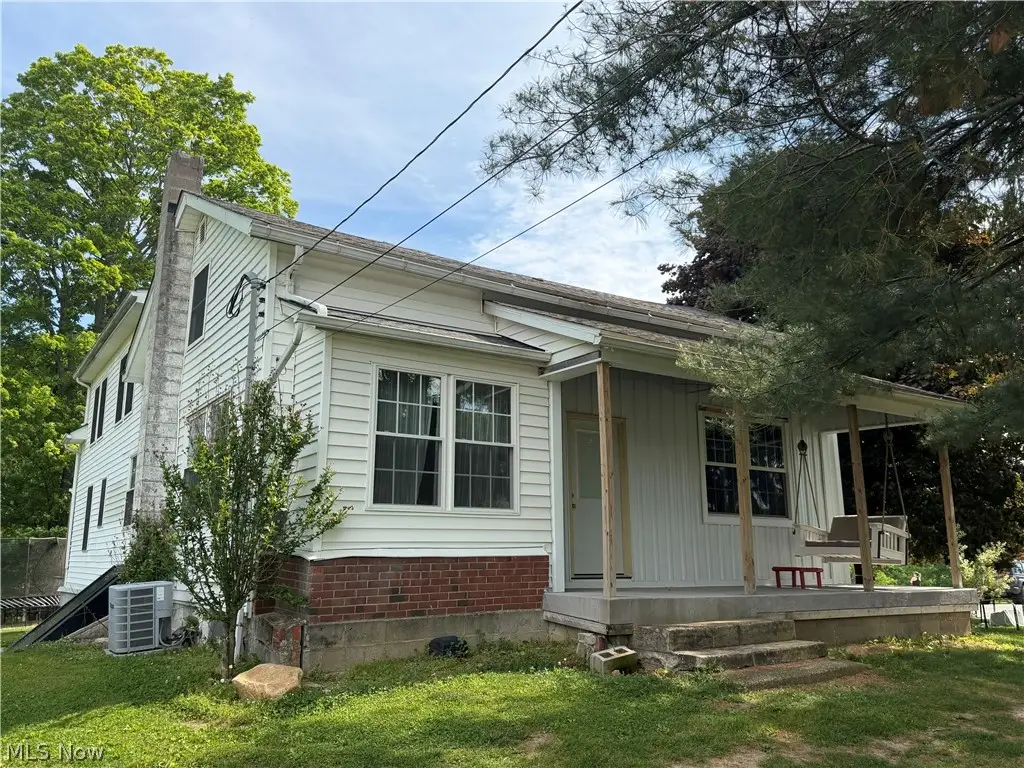 13166 Butternut Road, Burton, OH 44021 - #1
