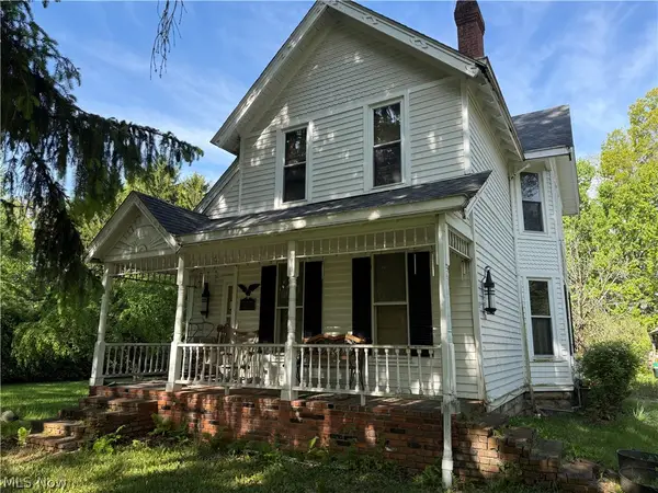 2840 Dover Center Road, Westlake, OH 44145