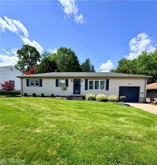 1046 Wilshire Drive, Youngstown, OH 44511