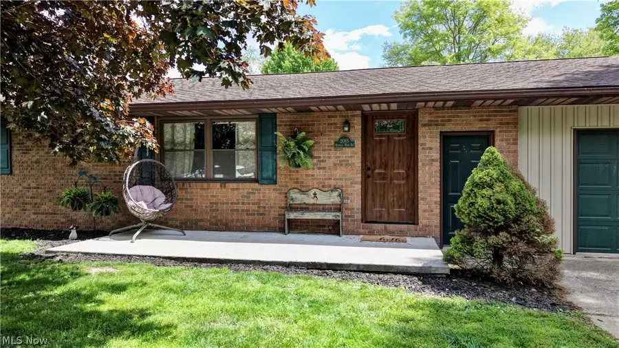 2065 Midvale Mine Se Road, Dennison, OH 44621 - #2