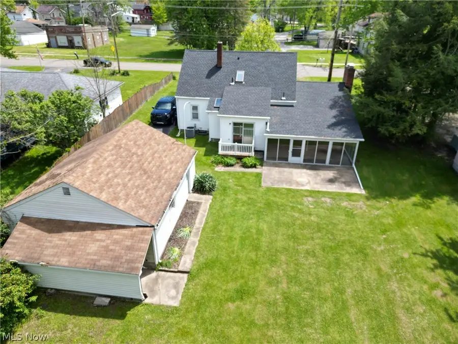 1106 Warren Road, Newton Falls, OH 44444 - #3