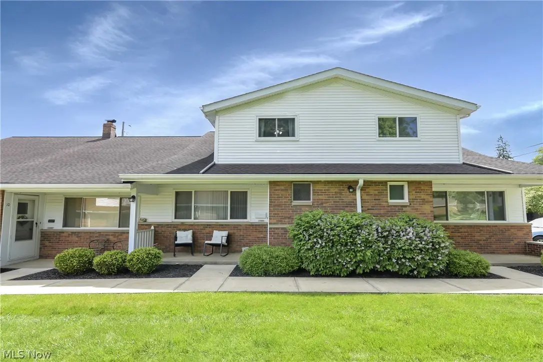 25345 Country Club Boulevard #12-11, North Olmsted, OH 44070 - #1
