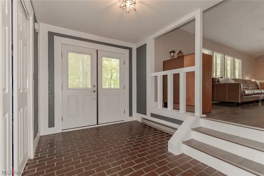 11905 Sandgate Drive, Chesterland, OH 44026 - #3