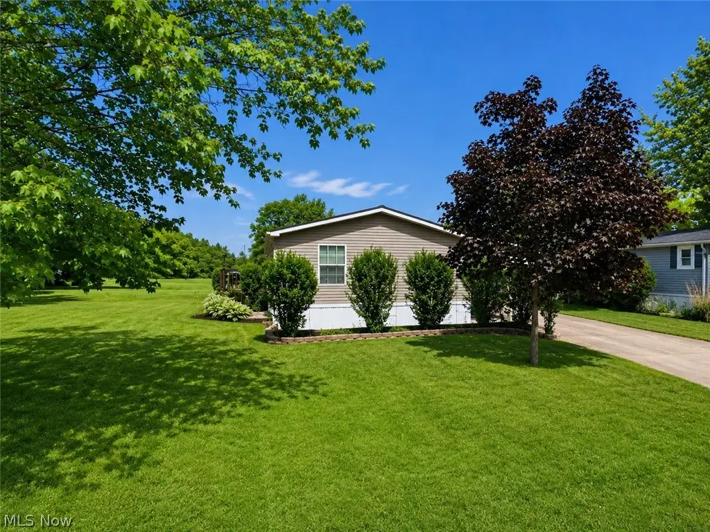 46 Thomas Nw Boulevard, Massillon, OH 44647 - #1