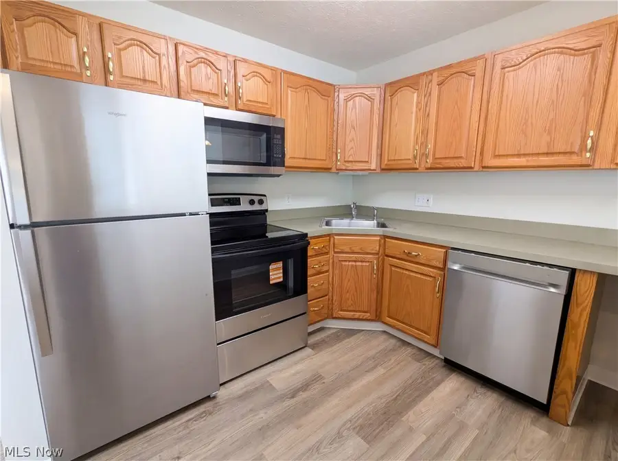 1352 Meadow Run, Copley, OH 44321 - #2