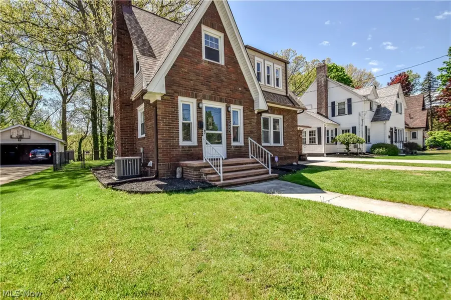 909 Lincoln Drive, Conneaut, OH 44030 - #2