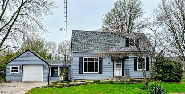 35888 Chestnut Ridge Road, North Ridgeville, OH 44039