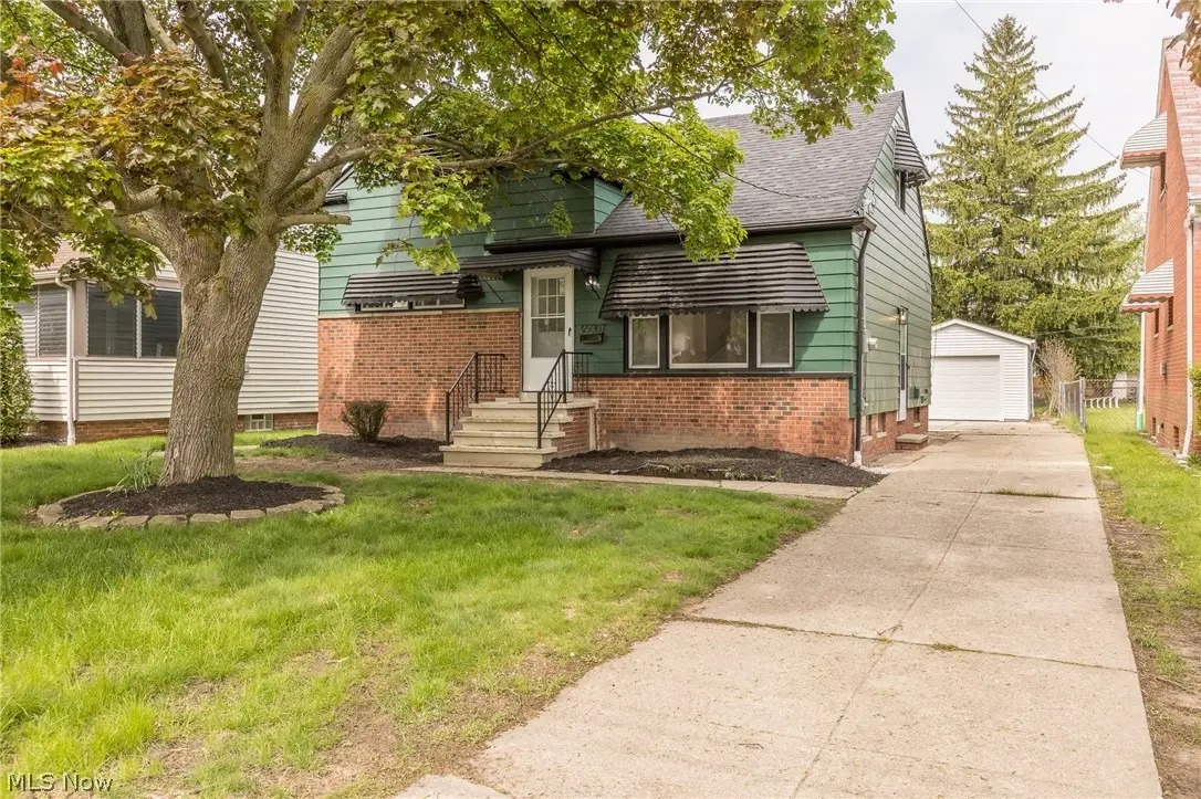29307 Lake Shore Boulevard, Willowick, OH 44095 - #1