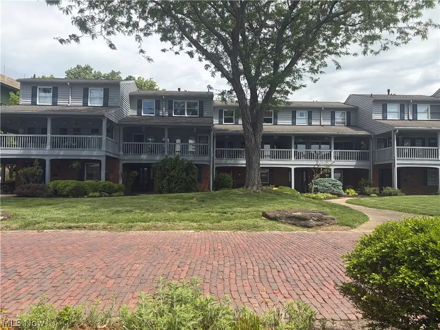 303 Ohio Street, Marietta, OH 45750 - #2