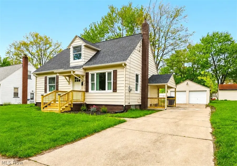 1130 Riverview Nw Street, Warren, OH 44485 - #2