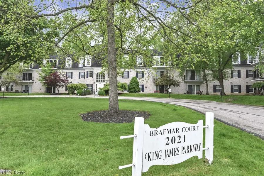 2021 King James Parkway #102, Westlake, OH 44145 - #2