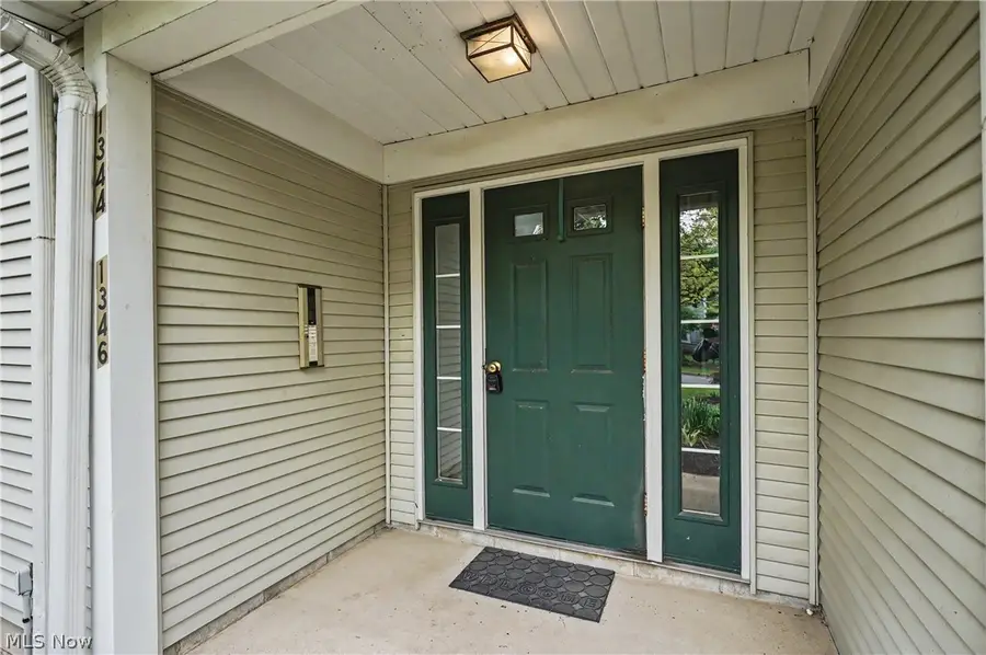 1344 Fox Run Court, Youngstown, OH 44512 - #3