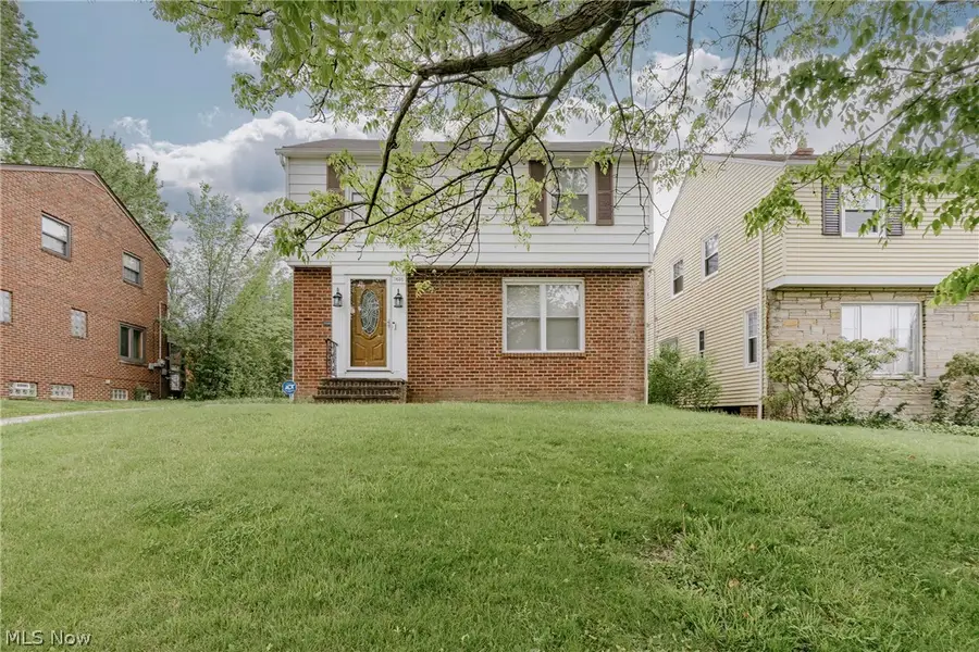 1830 Beverly Hills Drive, Euclid, OH 44117 - #2