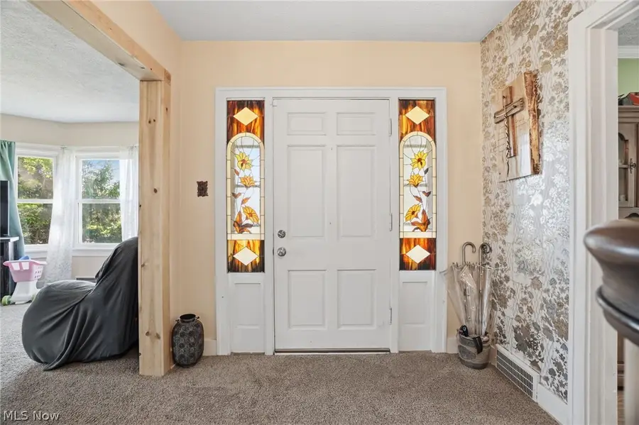 104 W Main Street, West Farmington, OH 44491 - #3