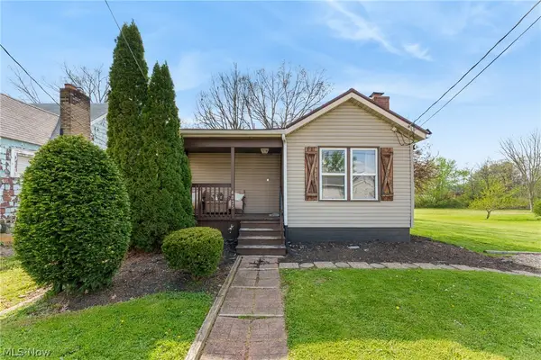 4025 Paumier Avenue, Louisville, OH 44641