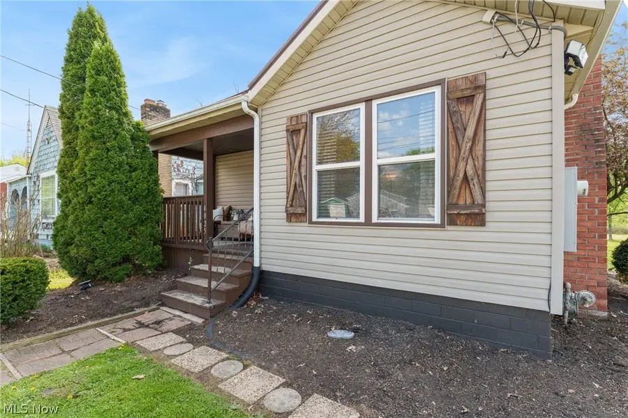 4025 Paumier Avenue, Louisville, OH 44641 - #2