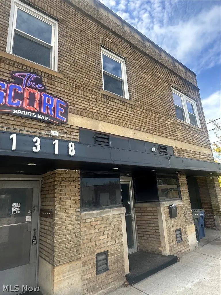 1318 Warrensville Center Road, Cleveland Heights, OH 44121 - #2