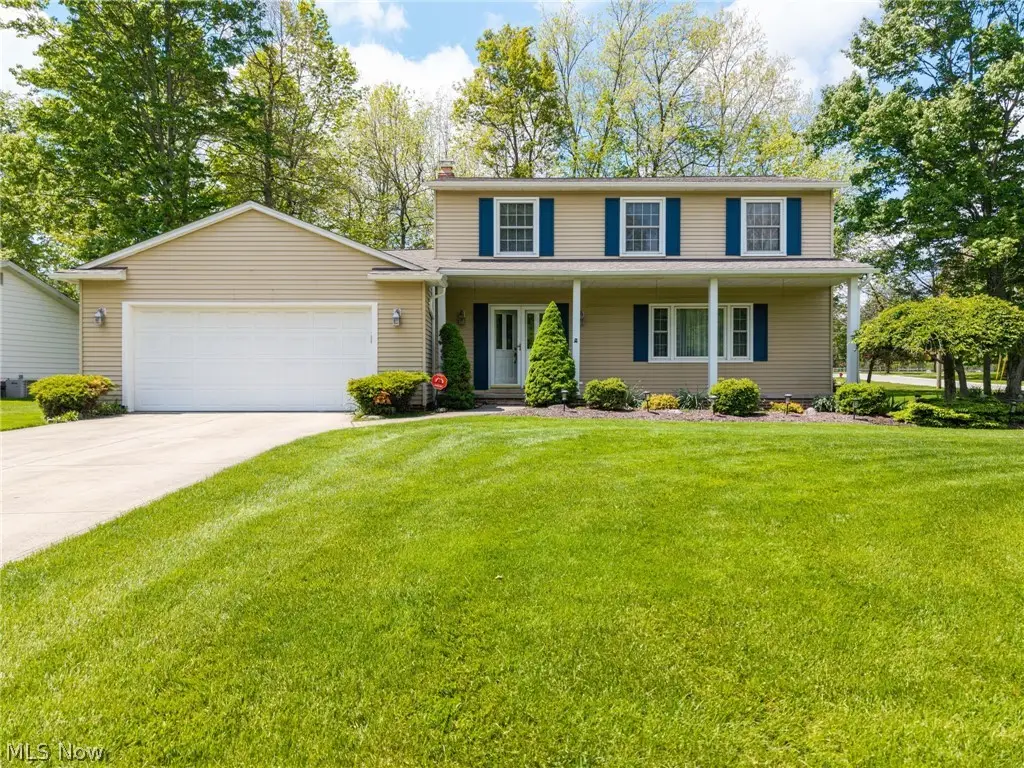 8152 Twin Oaks Drive, Broadview Heights, OH 44147 - #1