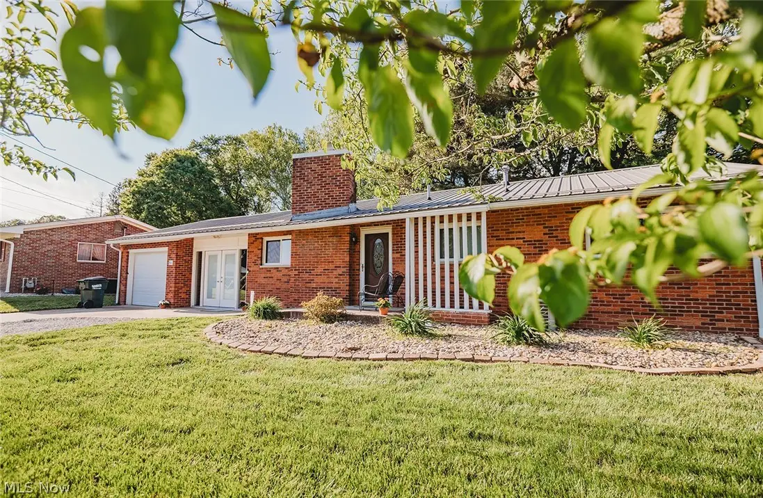 301 Bohl Drive, Marietta, OH 45750 - #1