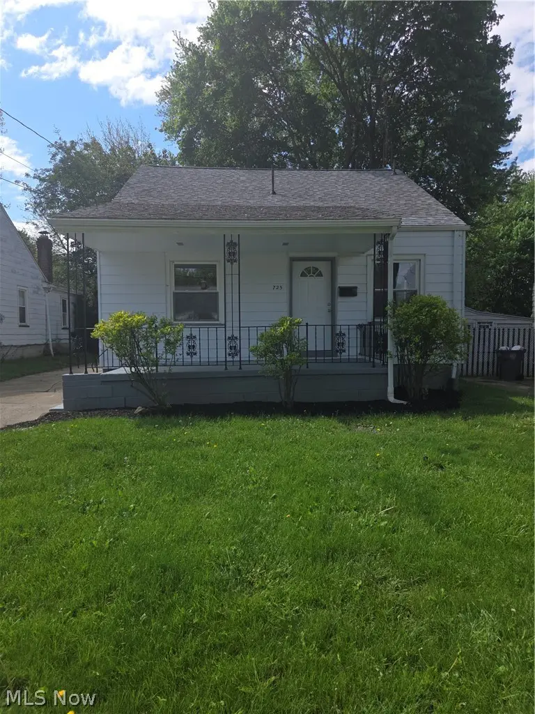725 Pasadena Avenue, Youngstown, OH 44502 - #1