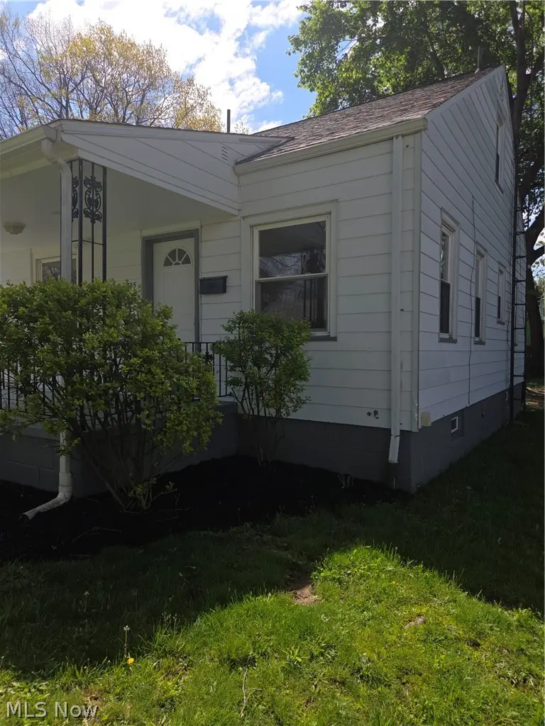 725 Pasadena Avenue, Youngstown, OH 44502 - #3