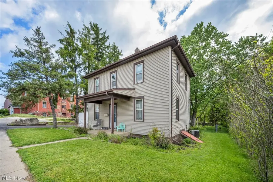 22 Main S Street, Navarre, OH 44662 - #3