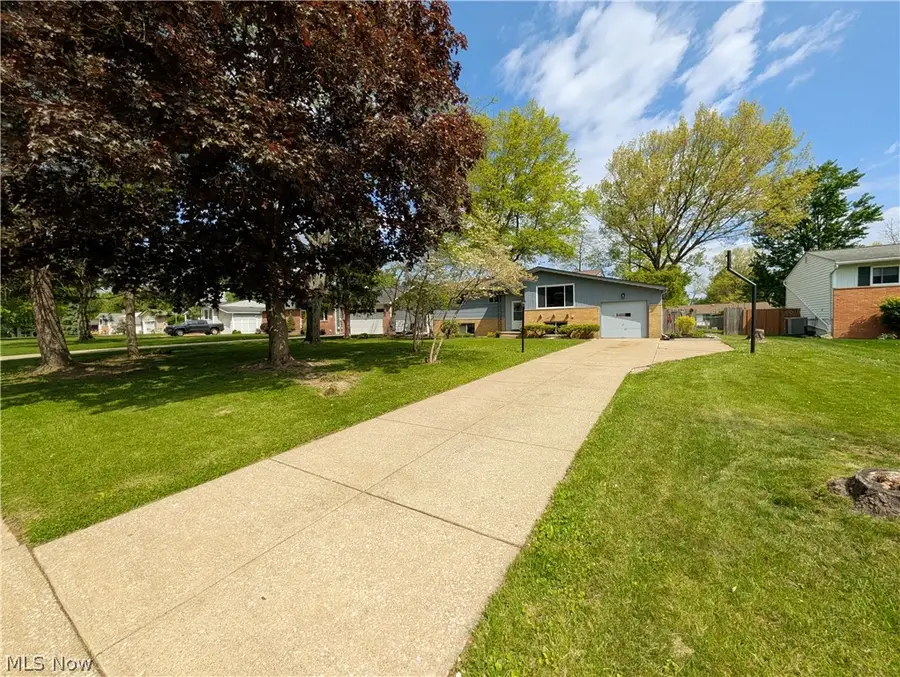16116 Lanier Avenue, Strongsville, OH 44136 - #2