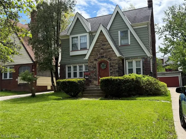 3568 Berkeley Road, Cleveland Heights, OH 44118