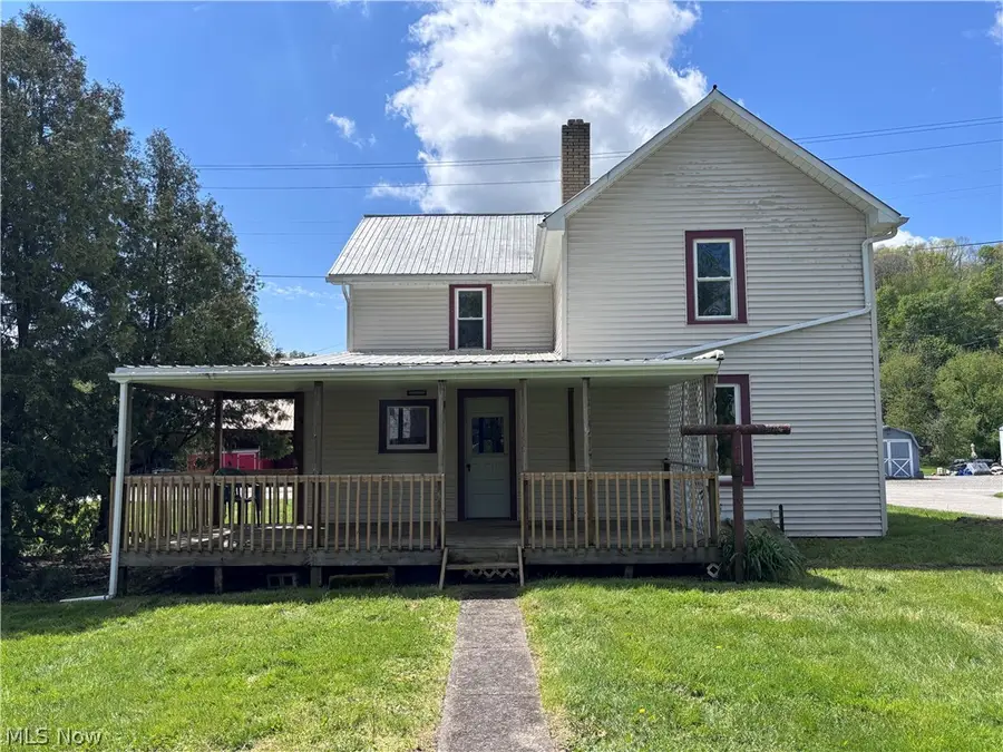 323 Galation St, Glenmont, OH 44628 - #2
