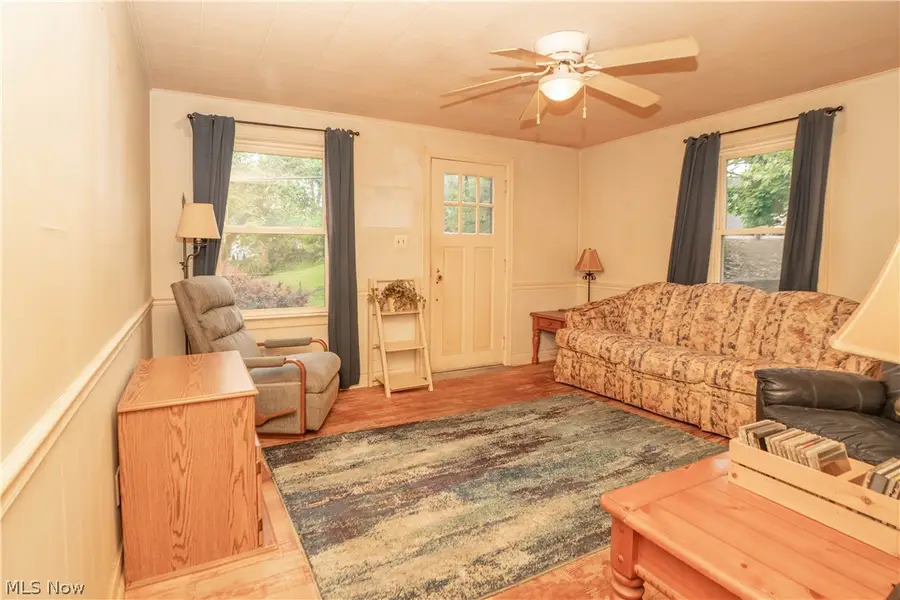 1706 31st Nw Street, Canton, OH 44709 - #3