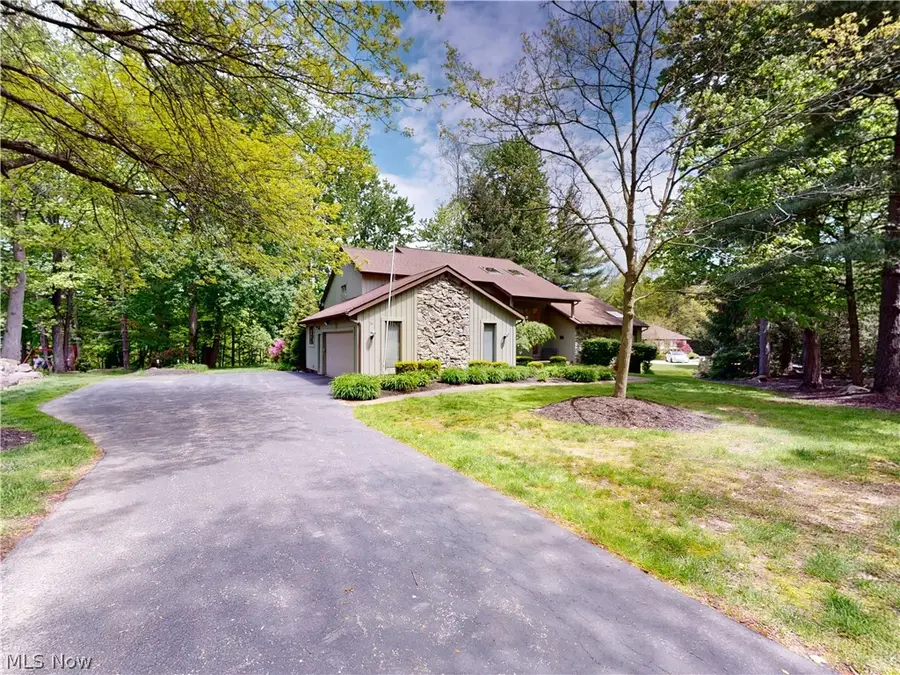 857 Hardwood Court, Gates Mills, OH 44040 - #2