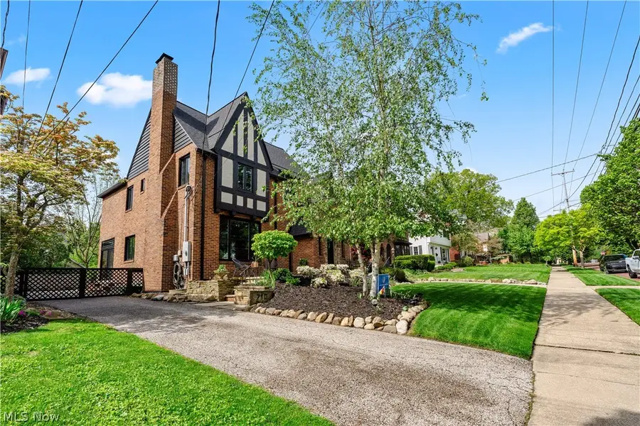 710 Mentor Road, Akron, OH 44303 - #3