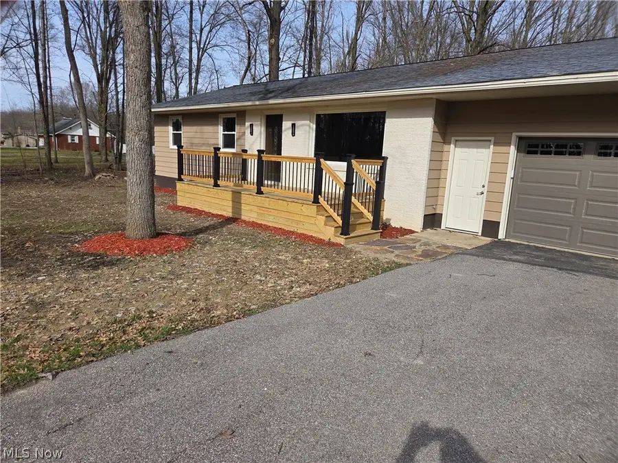 1075 NE River Road, Lake Milton, OH 44429 - #2