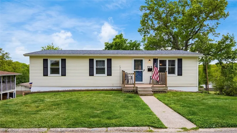 948 N Moorewood Drive, Zanesville, OH 43701 - #2