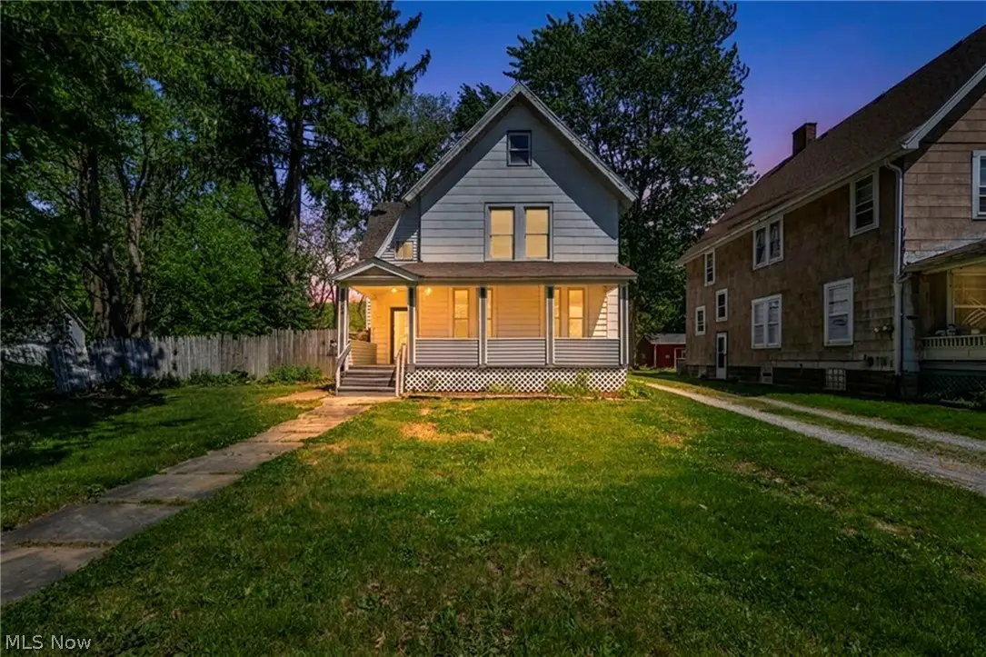 1004 East Avenue, Elyria, OH 44035 - #1