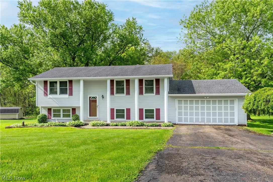 1478 Plateau Ne Street, Uniontown, OH 44685 - #1
