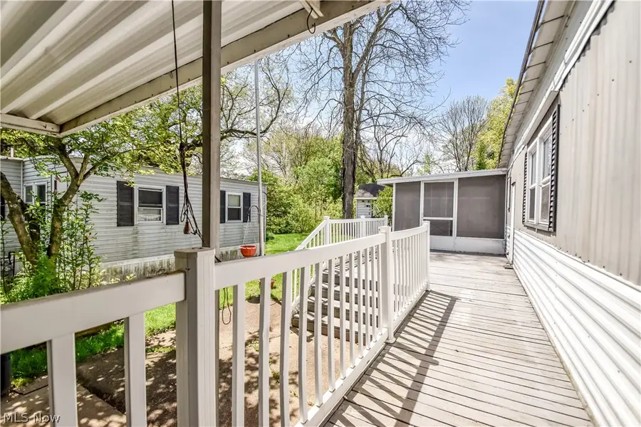 112 Lakeside Sw Way, Warren, OH 44481 - #3